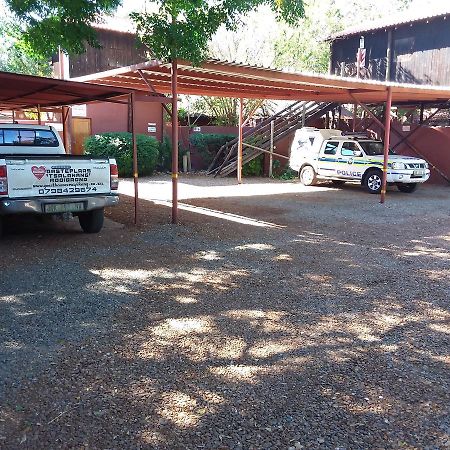 Larona Inn Mafikeng Εξωτερικό φωτογραφία