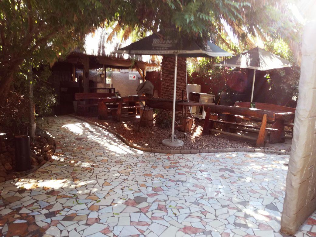 Larona Inn Mafikeng Εξωτερικό φωτογραφία